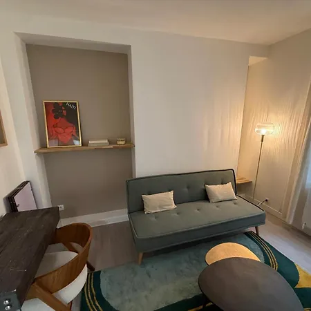 Superbe 2 Pieces Design Refait A Neuf 4 Couchages